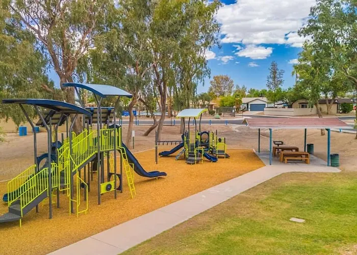 Cozy & Pet Friendly & Peloton * Tucson